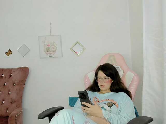 ZooeyBelair live webcam show