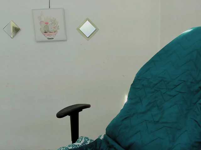 ZooeyBelair live cam on BongaCams