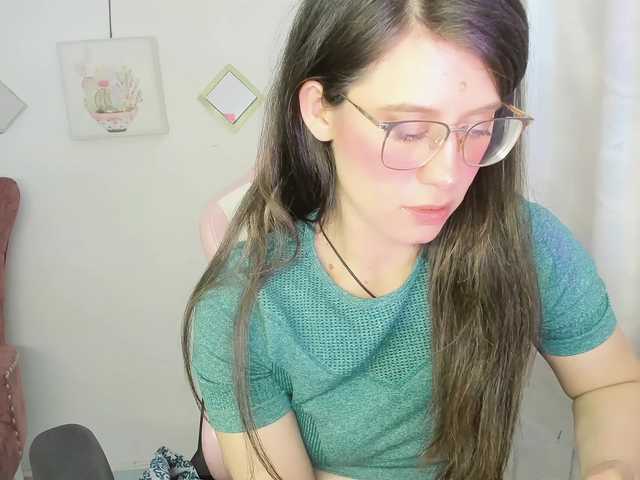 ZooeyBelair live cam on BongaCams