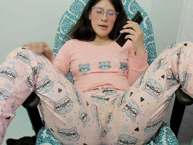 ZooeyBelair live cam on BongaCams