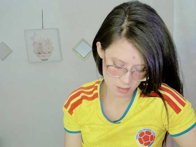 ZooeyBelair live cam on BongaCams