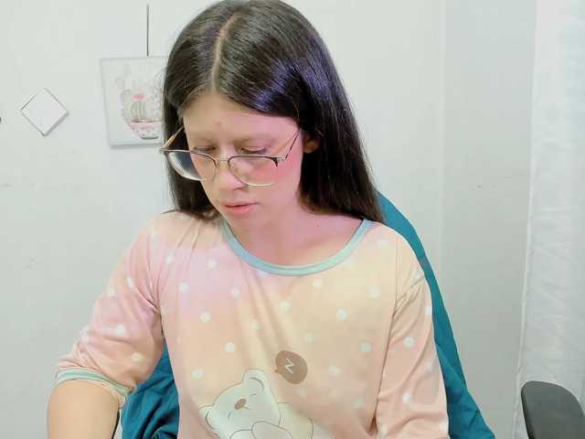 ZooeyBelair live cam on BongaCams