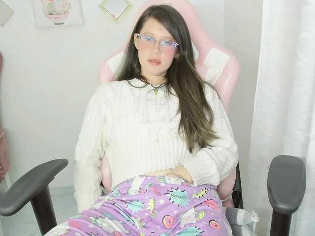 ZooeyBelair live cam on BongaCams