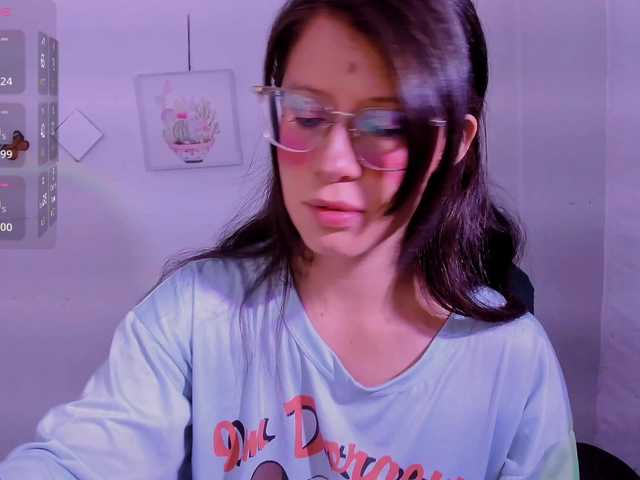 ZooeyBelair live cam on BongaCams