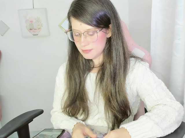 ZooeyBelair live cam on BongaCams
