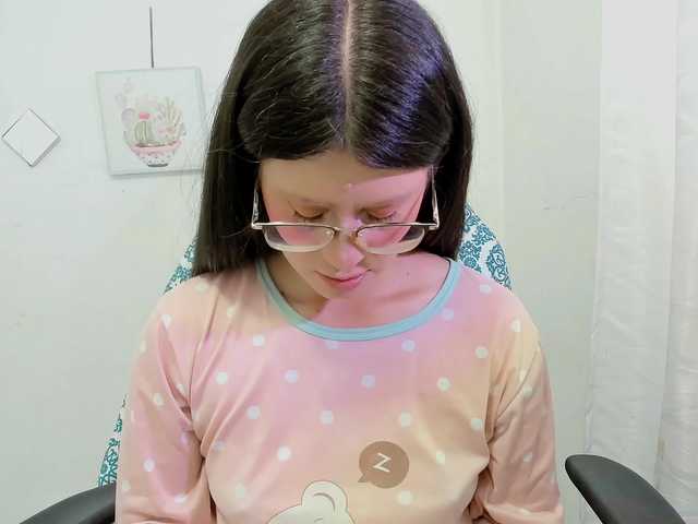 ZooeyBelair live cam on BongaCams