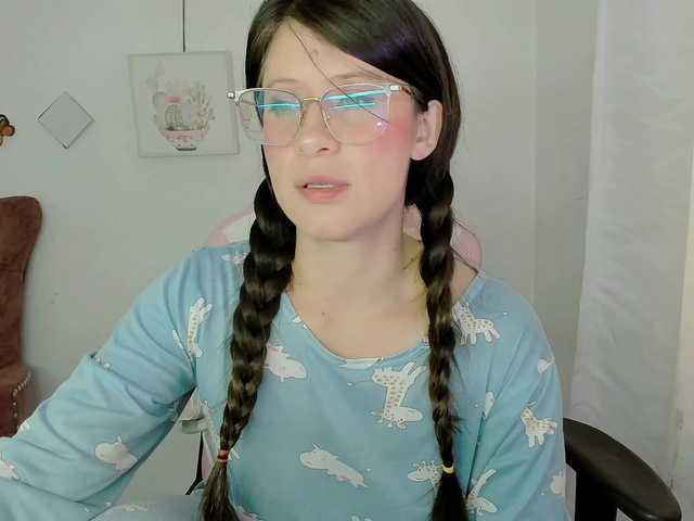 ZooeyBelair live cam on BongaCams