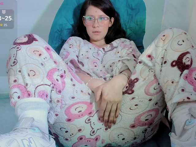 ZooeyBelair live cam on BongaCams