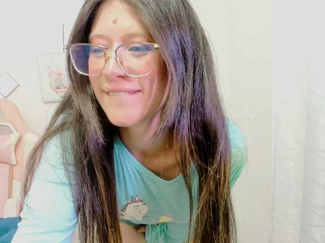 ZooeyBelair live cam on BongaCams
