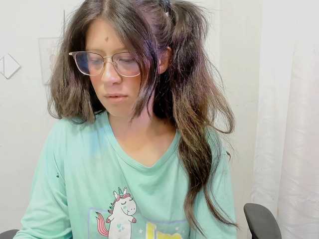 ZooeyBelair live cam on BongaCams