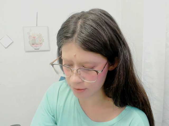 ZooeyBelair live cam on BongaCams
