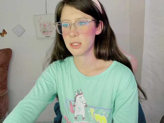 ZooeyBelair live cam on BongaCams