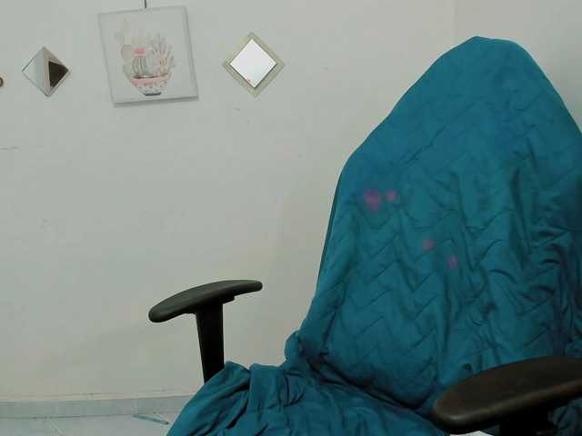 ZooeyBelair live cam on BongaCams