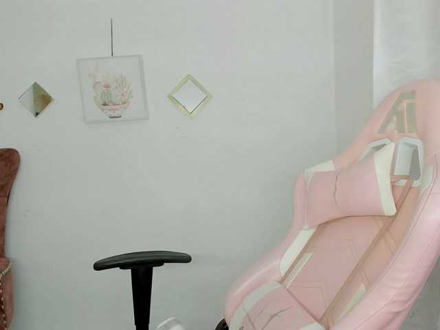 ZooeyBelair live cam on BongaCams