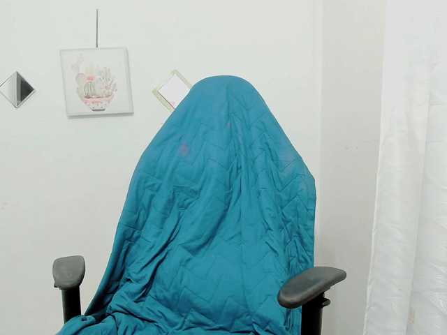 ZooeyBelair live cam on BongaCams