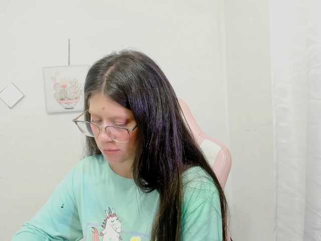 ZooeyBelair live cam on BongaCams