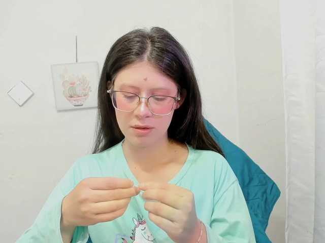 ZooeyBelair live cam on BongaCams
