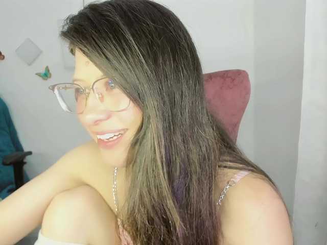 ZooeyBelair live cam on BongaCams
