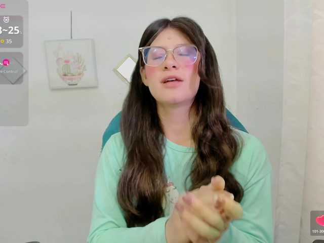 ZooeyBelair live cam on BongaCams