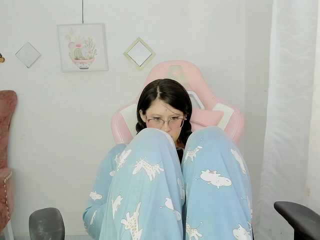ZooeyBelair live cam on BongaCams
