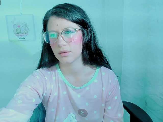 ZooeyBelair live cam on BongaCams
