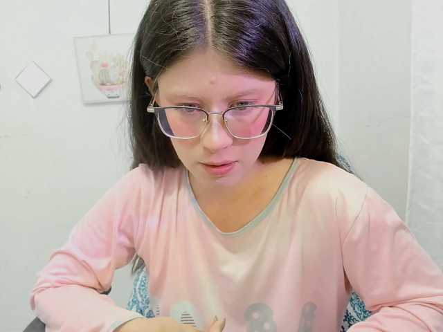 ZooeyBelair live cam on BongaCams