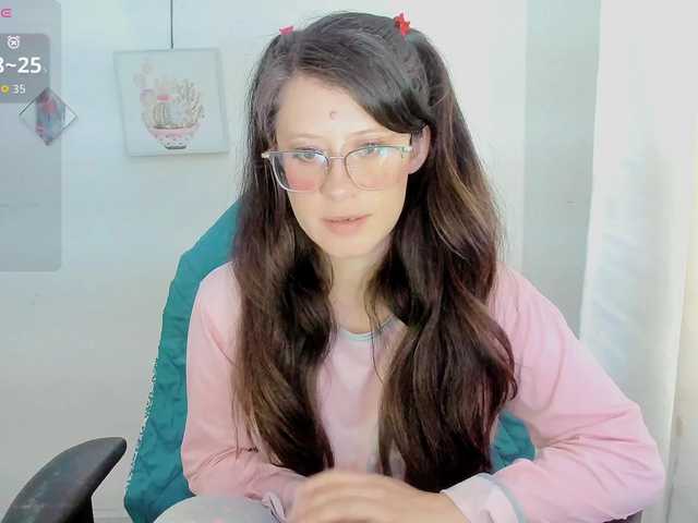 ZooeyBelair live cam on BongaCams