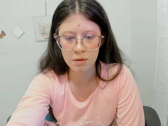 ZooeyBelair live cam on BongaCams
