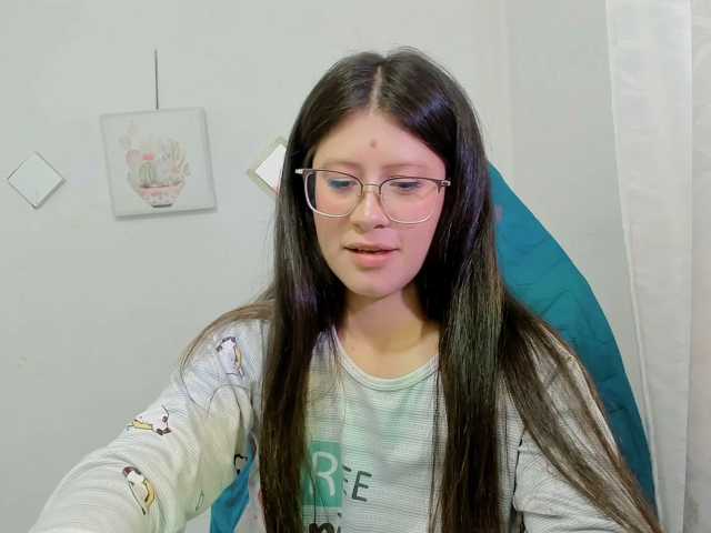 ZooeyBelair live cam on BongaCams
