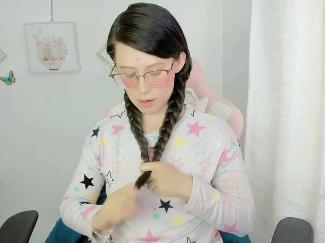 ZooeyBelair's BongaCams show and profile