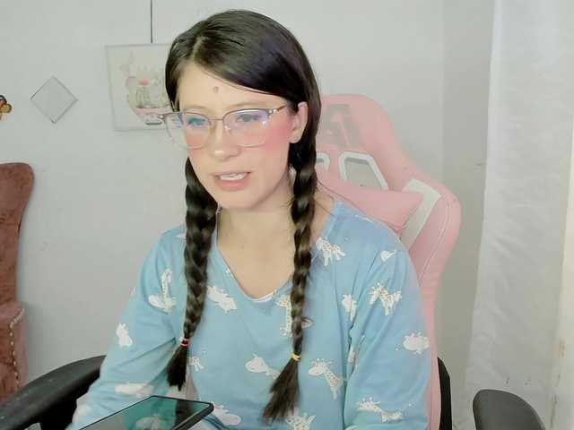 ZooeyBelair live cam on BongaCams