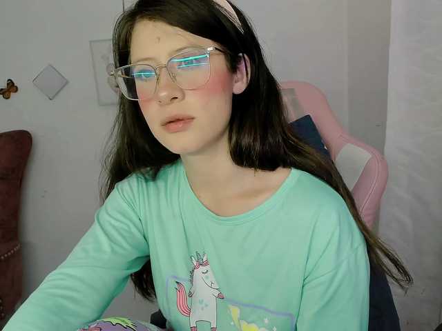 ZooeyBelair live cam on BongaCams