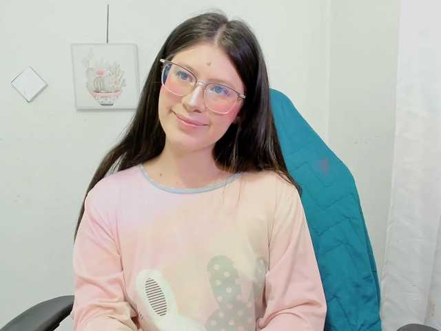 ZooeyBelair live cam on BongaCams