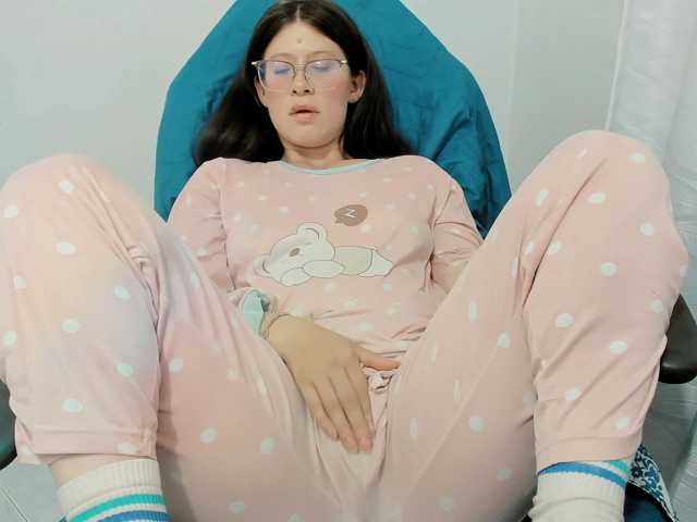 ZooeyBelair live cam on BongaCams