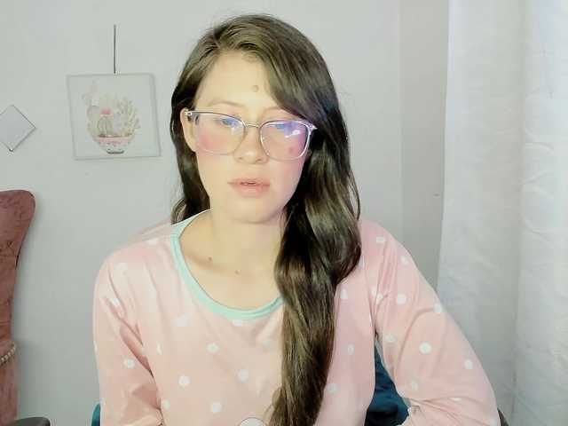 ZooeyBelair live cam on BongaCams