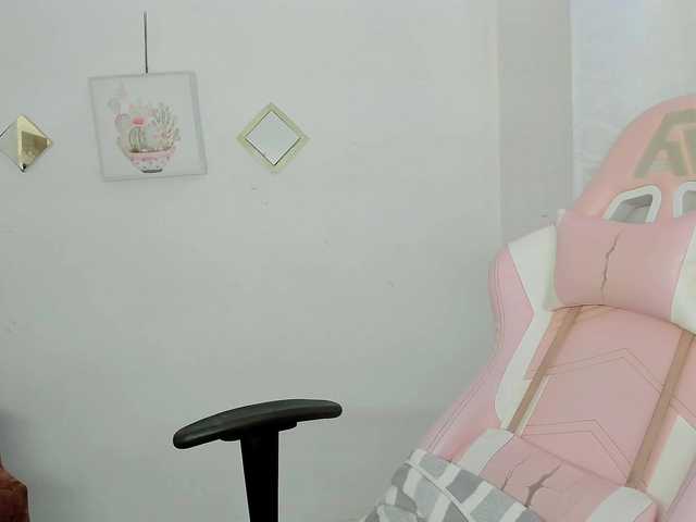 ZooeyBelair live cam on BongaCams