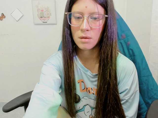 ZooeyBelair live cam on BongaCams