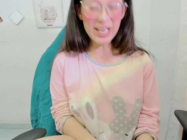 ZooeyBelair live cam on BongaCams