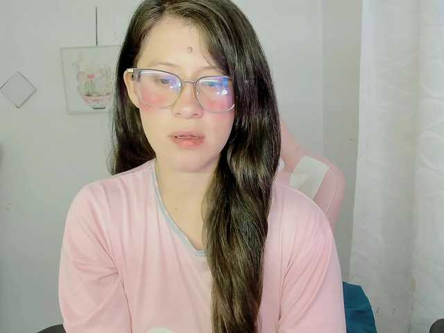 ZooeyBelair live cam on BongaCams
