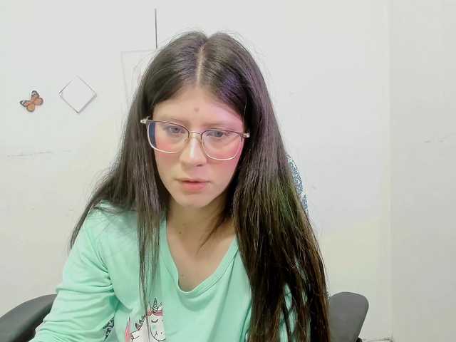 ZooeyBelair live cam on BongaCams