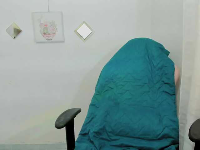 ZooeyBelair live cam on BongaCams