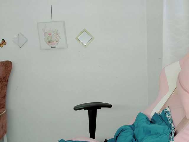ZooeyBelair live cam on BongaCams