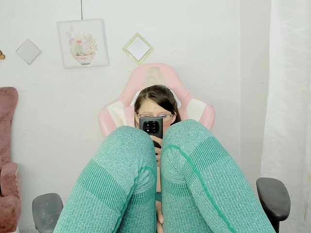 ZooeyBelair live cam on BongaCams