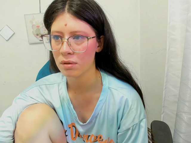 ZooeyBelair live cam on BongaCams