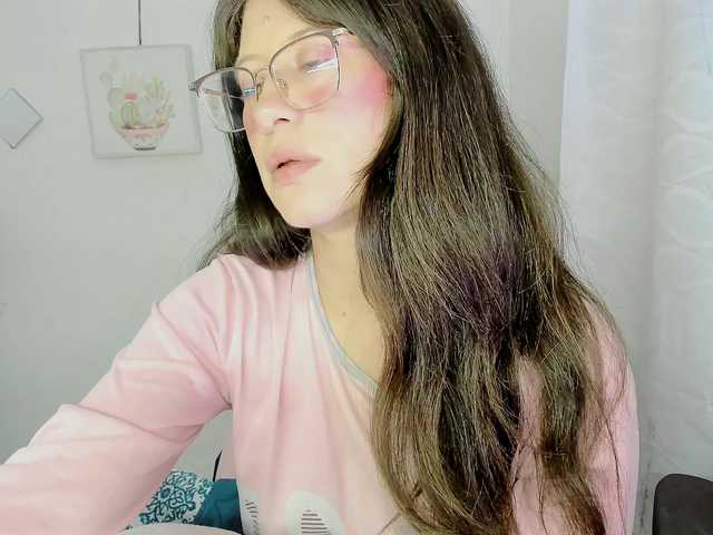ZooeyBelair live webcam show