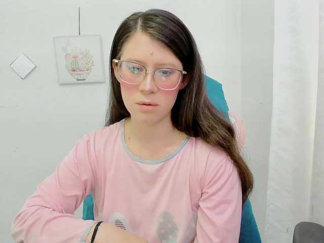 ZooeyBelair live cam on BongaCams