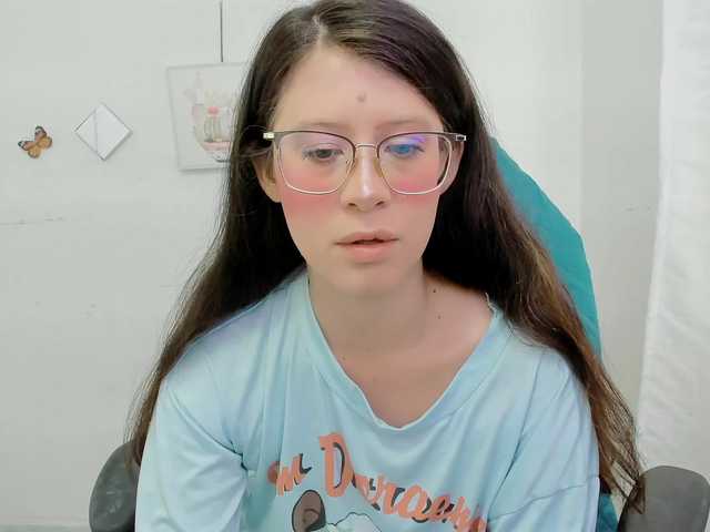 ZooeyBelair live cam on BongaCams