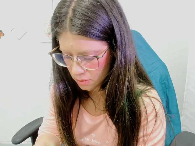 ZooeyBelair live cam on BongaCams