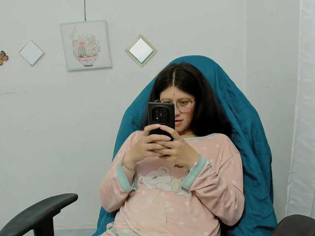 ZooeyBelair live cam on BongaCams