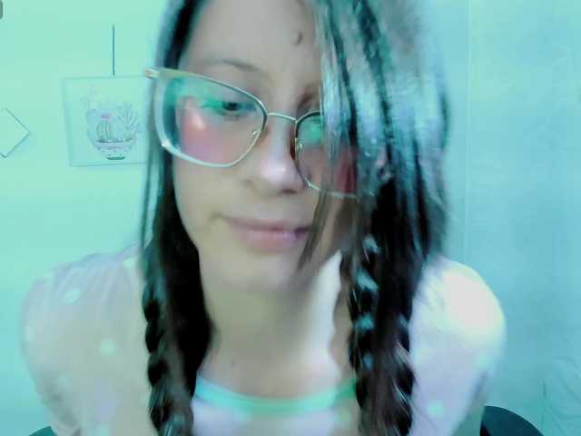 ZooeyBelair live cam on BongaCams